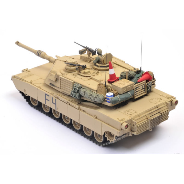 Американський основний танк M1A2 Abrams 1/48 Tamiya 32592