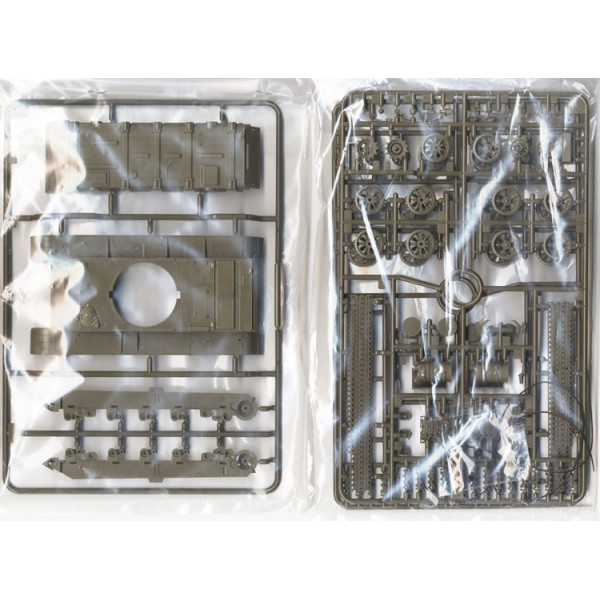 Soviet tank T-55 1/48 Tamiya 32598