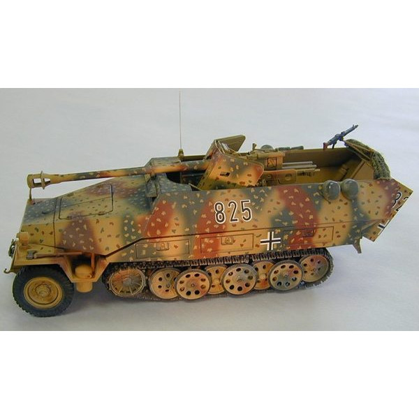 Німецький бронетранспортер SdFfz.251 / 9 Kanonenwagen Tamiya 35147