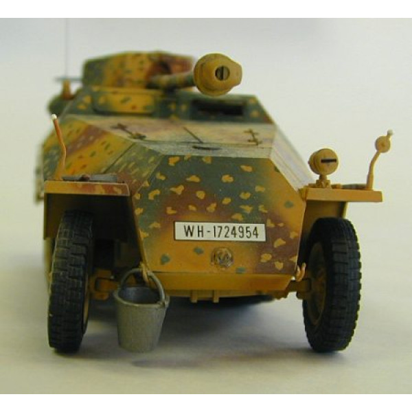 Німецький бронетранспортер SdFfz.251 / 9 Kanonenwagen Tamiya 35147
