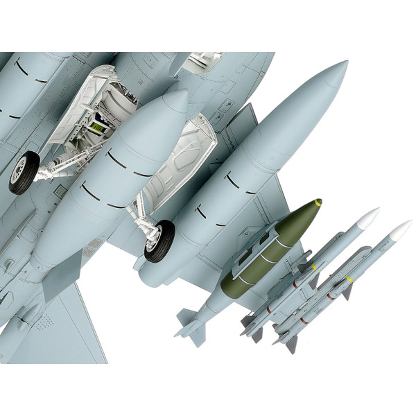 Збірна модель - Американський винищувач F-16 Fighting Falcon 1/32 Tamiya 60315