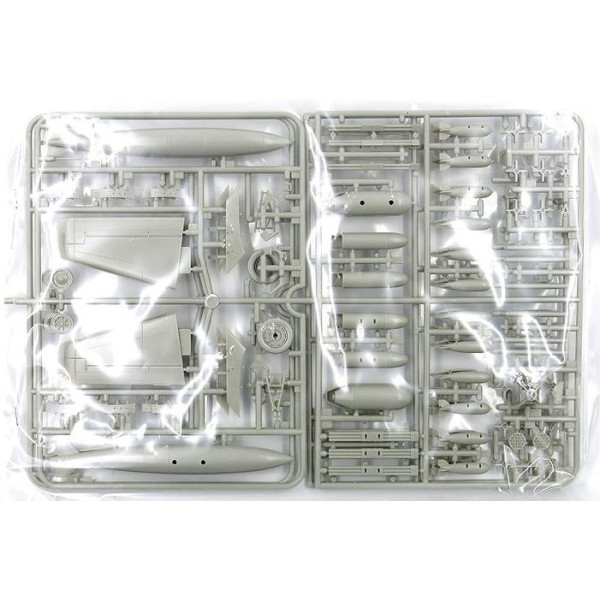 Douglas A-1H Skyraider 1/48 Tamiya 61058