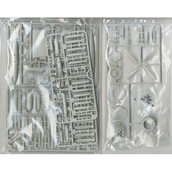 Douglas A-1J Skyraider 1/48 Tamiya 61073