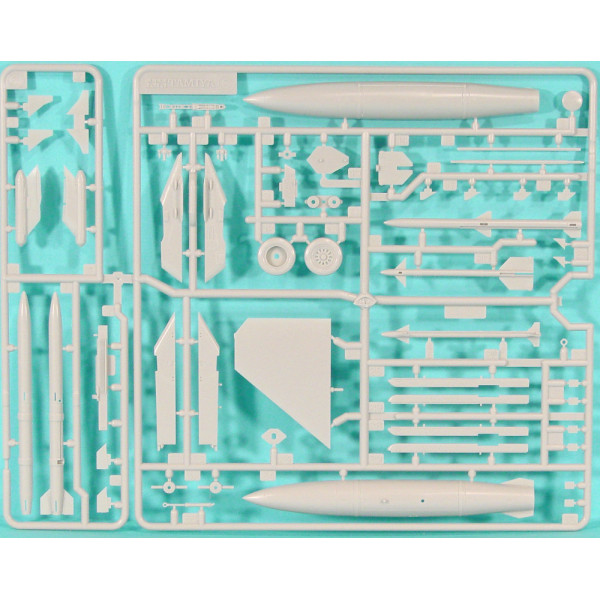 Lockheed Martin F-16CJ (Block 50) Fighting Falcon 1/48 Tamiya 61098