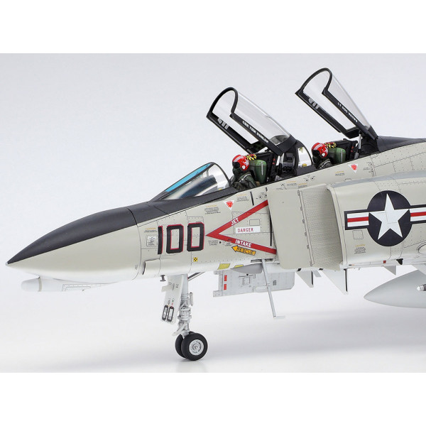F-4B Phantom II McDonnell Douglas - американський винищувач   1/48 Tamiya 61121