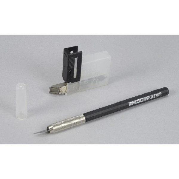 Designer knife with 25 additional blades Tamiya 74040