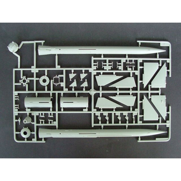 ЗІЛ 157 з ракетою С-75 (SAM-2) 1/35 Trumpeter 00204
