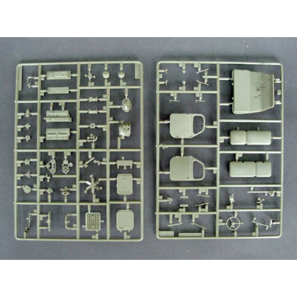 ЗІЛ 157 з ракетою С-75 (SAM-2) 1/35 Trumpeter 00204