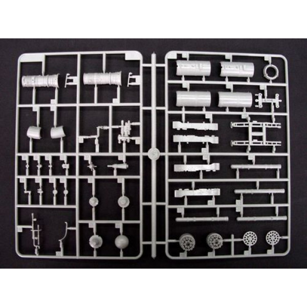 Helicopter - Mil Mi-24V Hind-E  1/35 Trumpeter  05103