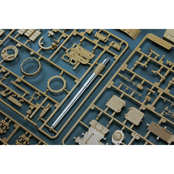 French AMX-30 B2 Brennus MBT 1/35 Tiger Model 4604