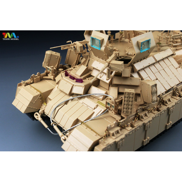 IDF Israel Defense Forces Nagmachon early Heavy APC 1/35 Tiger Model  4615