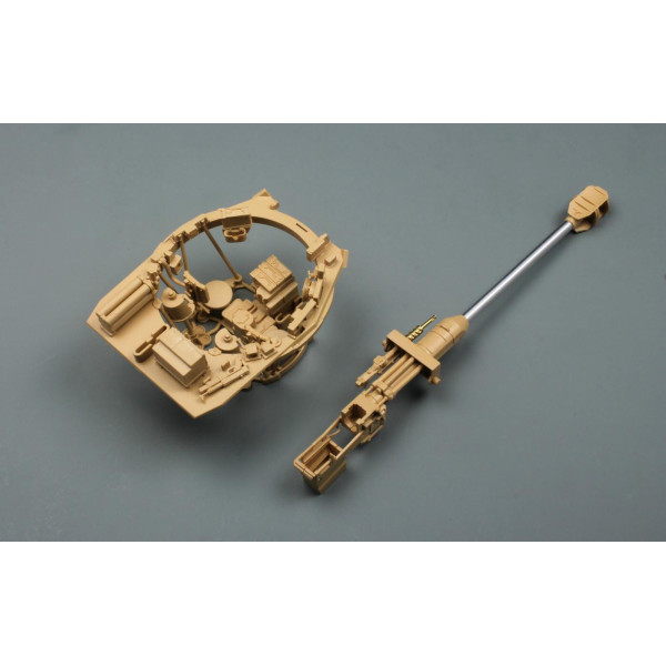 PANHARD AML-90 1/35 Tiger Model  4635