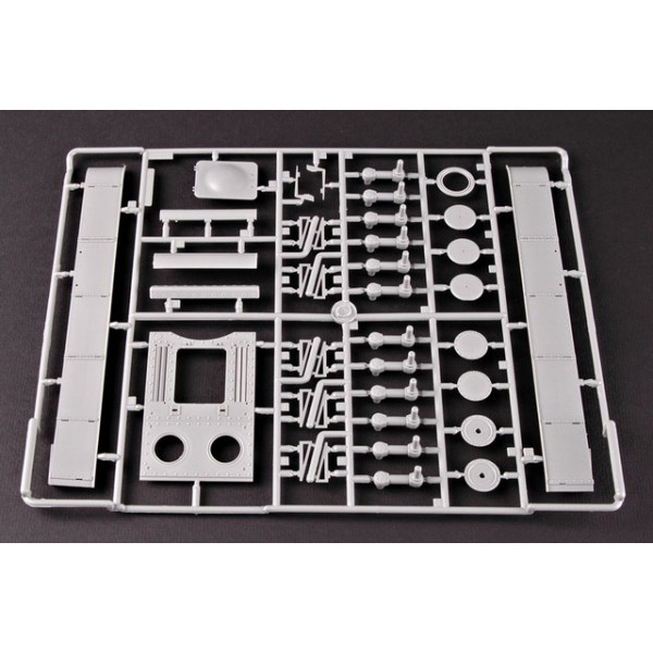  Russian KV-1 model 1941  1/35 Trumpeter 00356