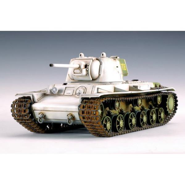 КВ-1 мод. 1942 року з звареною вежею радянський танк 1/35 Trumpeter 00359