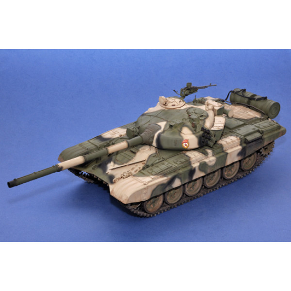 Російський T-72Б БBT 1/16 Trumpeter 00924