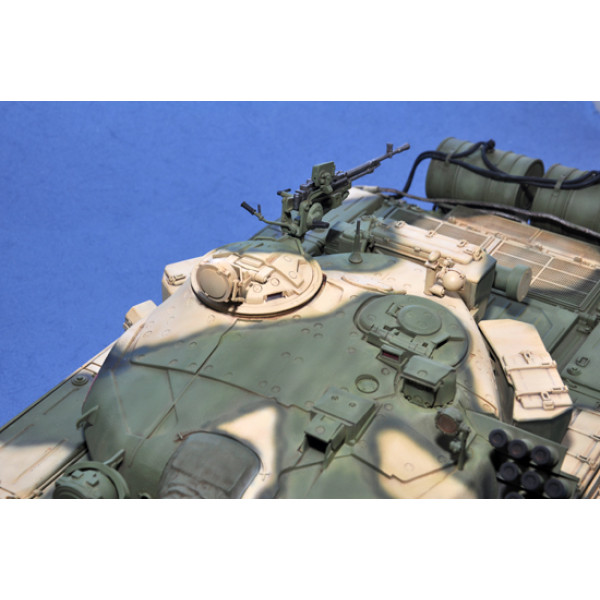 Російський T-72Б БBT 1/16 Trumpeter 00924