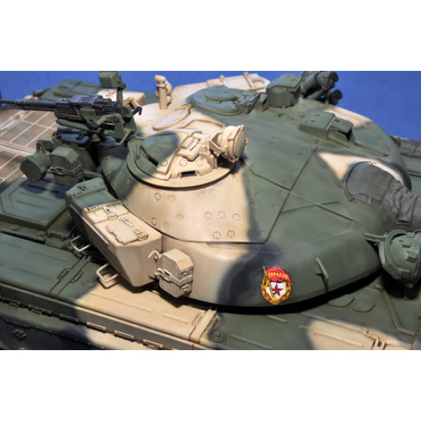 Російський T-72Б БBT 1/16 Trumpeter 00924