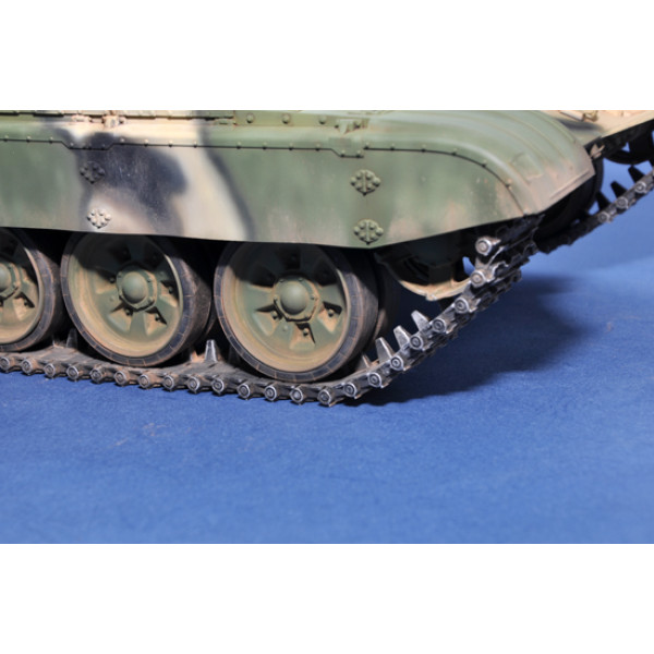 Російський T-72Б БBT 1/16 Trumpeter 00924