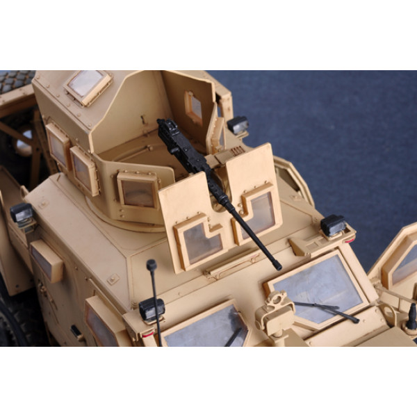 Американський бронеавтомобіль M-ATV MRAP 1/16 Trumpeter 00930