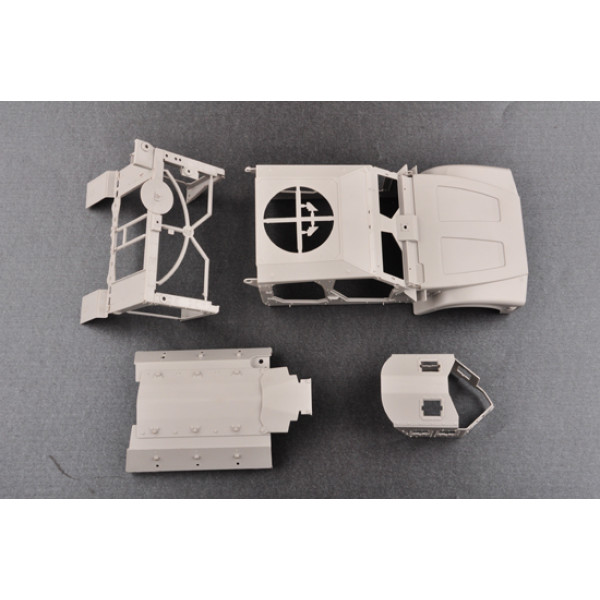 Американський бронеавтомобіль M-ATV MRAP 1/16 Trumpeter 00930