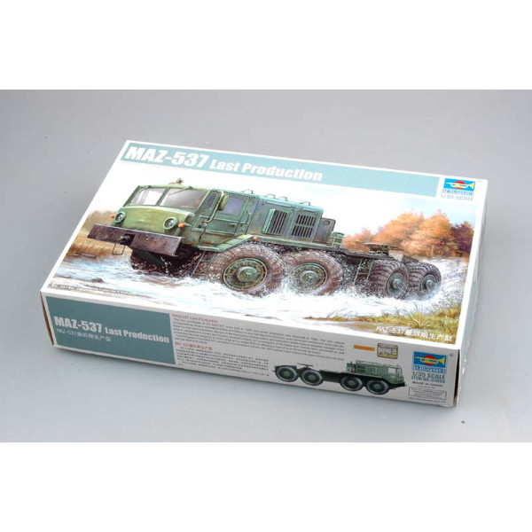 МАЗ-537 пізня версія військовий танковий транспортер 1/35 Trumpeter 01006