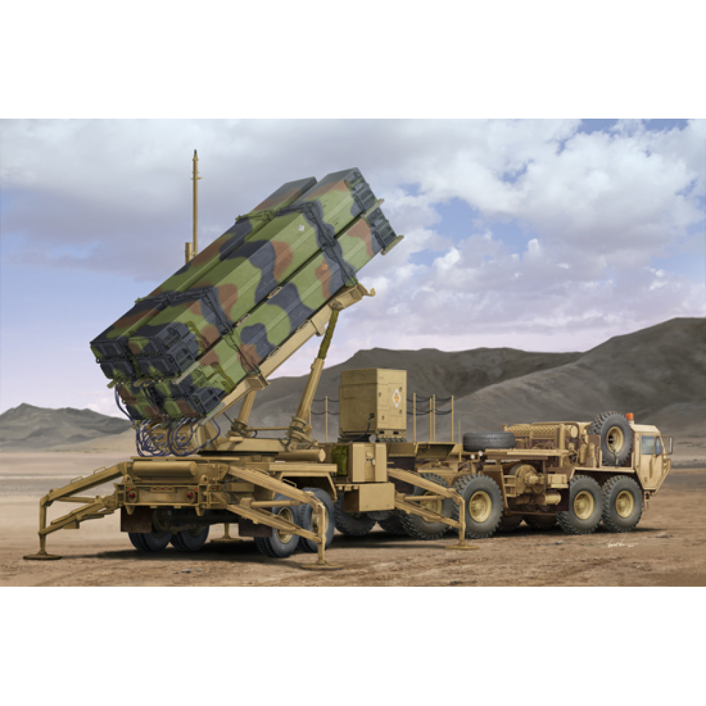US M983 Trailer & MIM-104F Patriot Missile System (PAC-3)  1/35 Trumpeter 01037