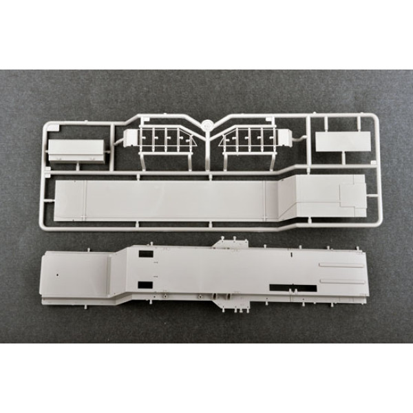 American missile system MIM-104F Patriot (PAC-3) 1/35 Trumpeter 01040