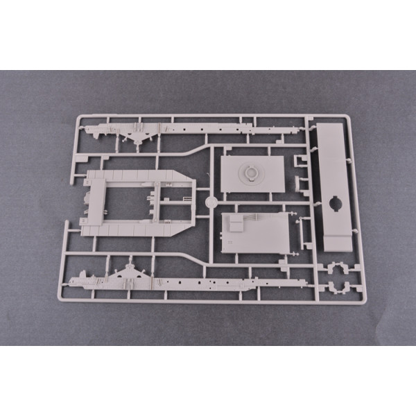 M142 High Mobility Artillery Rocket System (HIMARS) 1/35 Trumpeter 01041