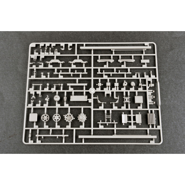 Реактивна система залпового вогню M270/A1 1/35 Trumpeter 01049