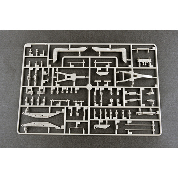 M1120 heavy-duty high-mobility tactical truck (material carrying system)  1/35 Trumpeter  01053