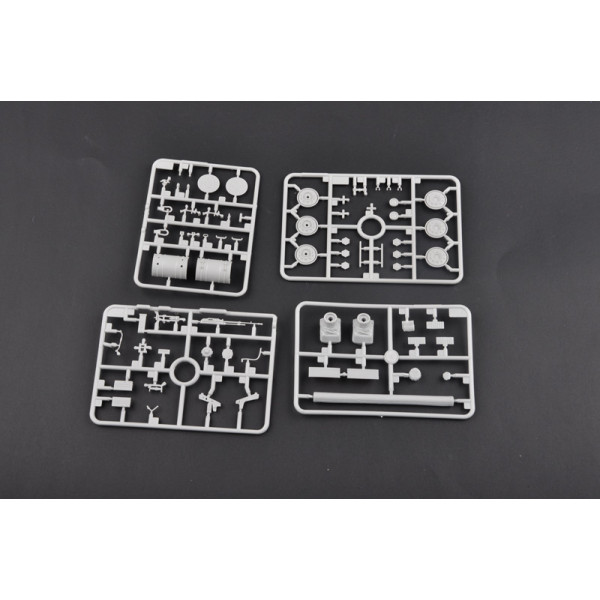 Soviet T-64B MOD 1975 1/35 Trumpeter 01581