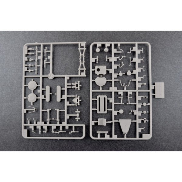 БТР-80А російський колісний бронетранспортер 1/35 Trumpeter 01595