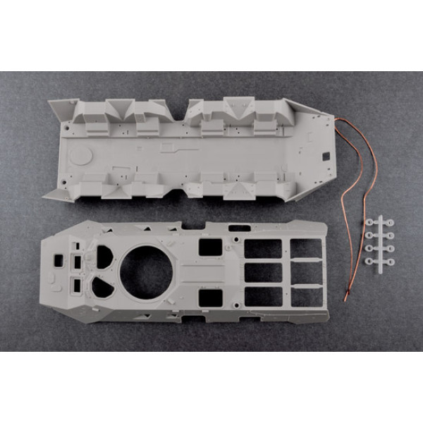 БТР-80А російський колісний бронетранспортер 1/35 Trumpeter 01595