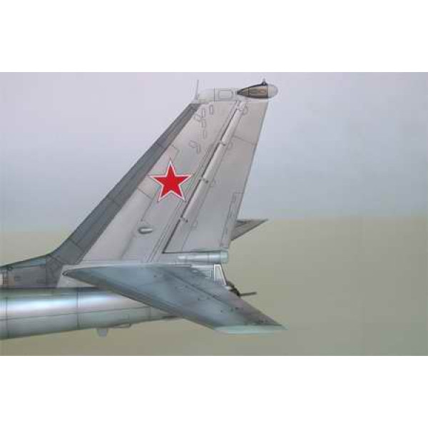 Важкий бомбардувальник Ту-95МС 1/72 Trumpeter 01601