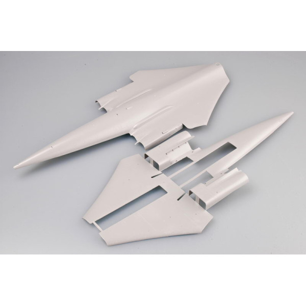 Надзвуковий бомбардувальник-ракетоносець ТУ-160 "BlackJack" Bomber 1/72 Trumpeter 01620