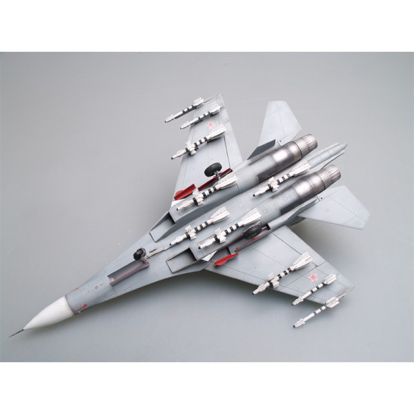 Радянський літак Су-27УБ Flanker C 1/72 Trumpeter 01645