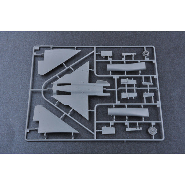 Китайський J-10B Винищувач 1/72 Trumpeter 01651