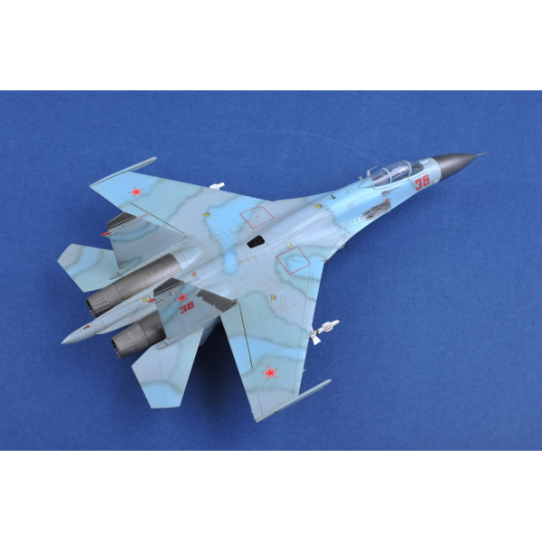 Russian Su-27 Early type Fighter  1/72 Trumpeter 01661