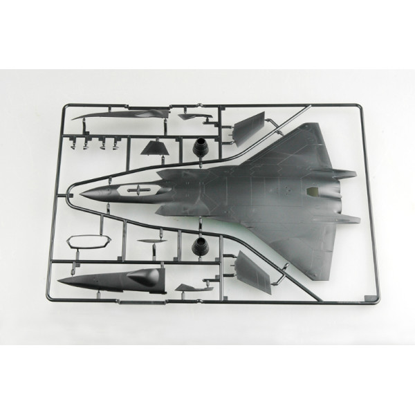 Китайський J-20 Mighty Dragon 1/72 Trumpeter 01663