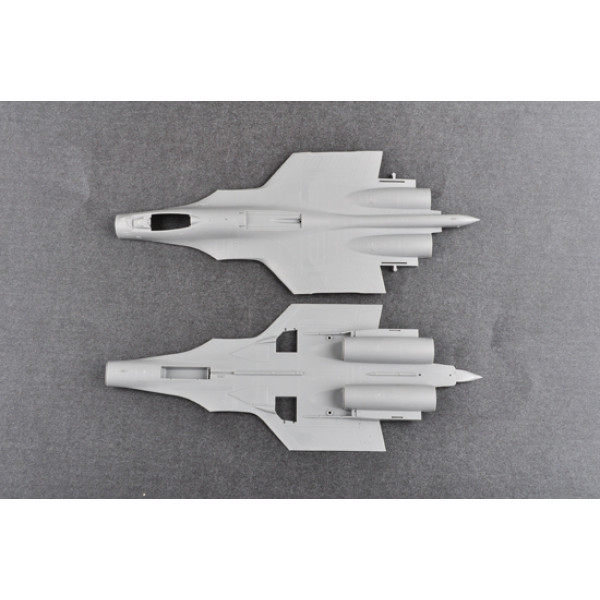 Су-33  Flanker D  1/72 Trumpeter  01667