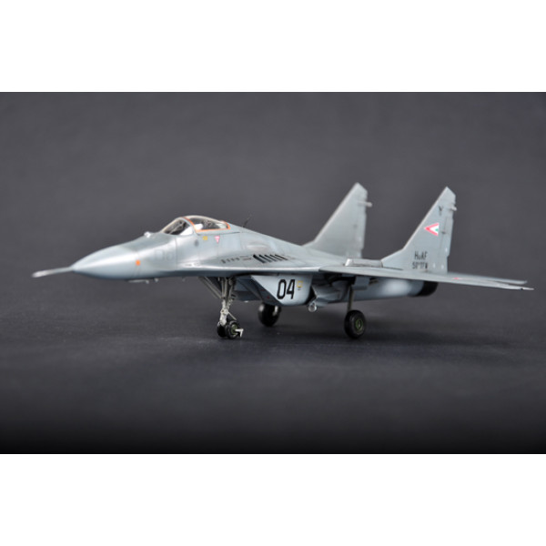 Літак МіГ-29А виріб 9-12 реактивний винищувач 1/72 Trumpeter 01674