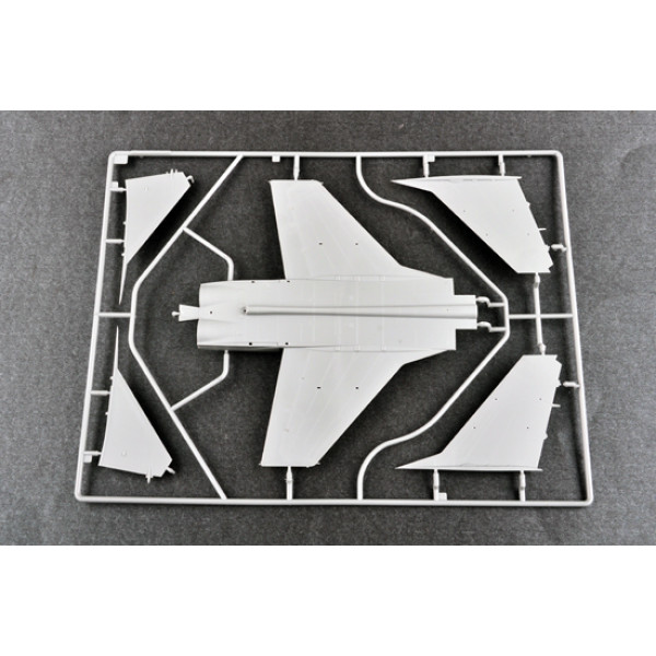 Російський винищувач-перехоплювач МіГ-31 Foxhound 1/72 Trumpeter 01679