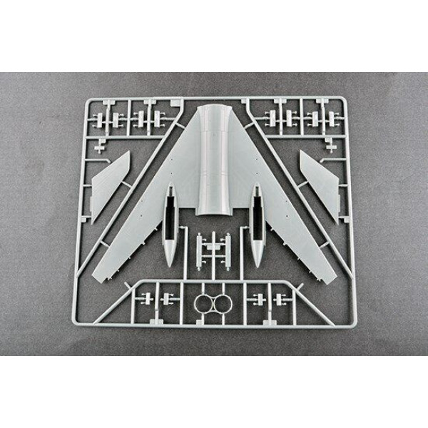 Tupolev Tu-128UT Fiddler  1/72 Trumpeter 01688