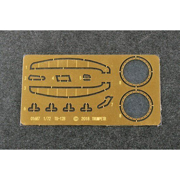Tupolev Tu-128UT Fiddler  1/72 Trumpeter 01688
