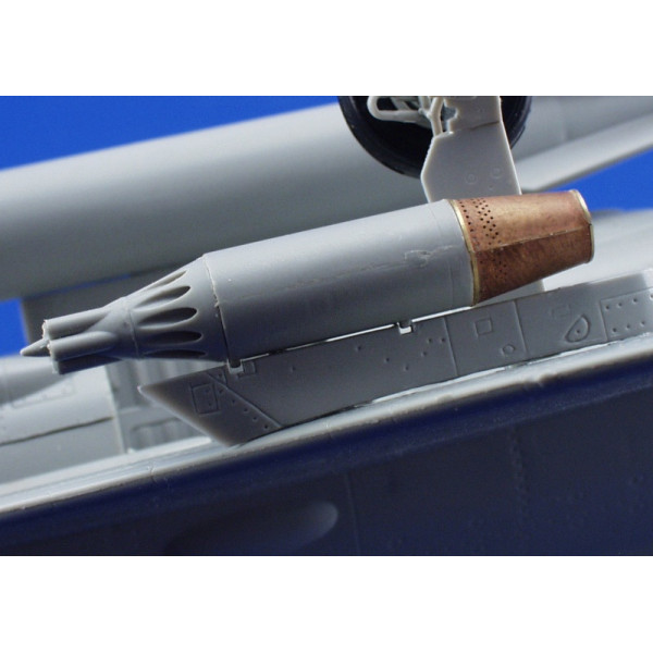 Китайський винищувач F-7MG (МіГ-21) 1/32 Trumpeter 02220