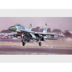Російський винищувач  СУ-27 1/32 Trumpeter 02224