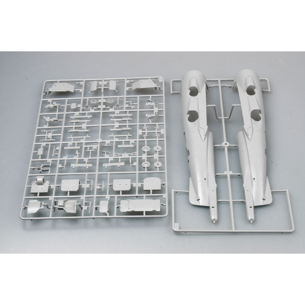 Американський штурмовик AV-8B Harrier II 1/32 Trumpeter 02229