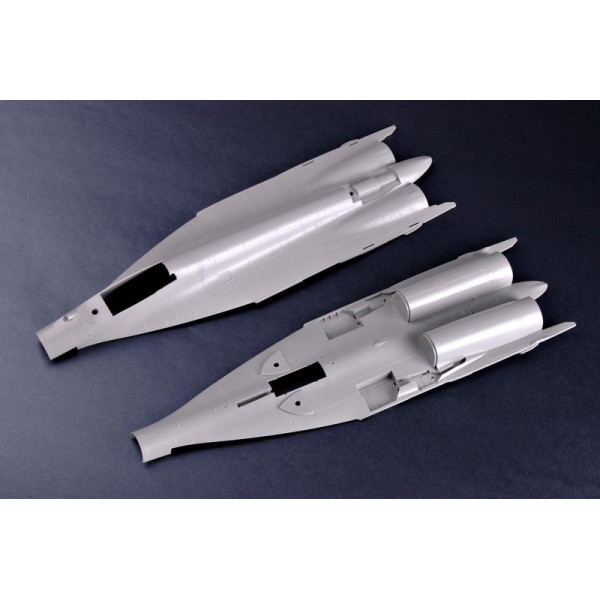 Російський винищувач МіГ-29M "Fulcrum" 1/32 Trumpeter 02238