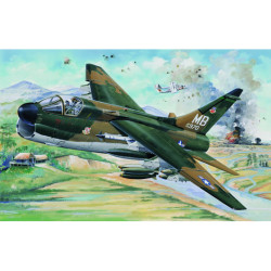 USAF A-7D Corsair II - одномісний тактичний літак повітряної підтримки   1/32 Trumpeter 02245