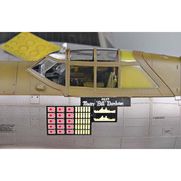 Американський винищувач-бомбардувальник P-47D «Thunderbolt» Razorback 1/32 Trumpeter 02262